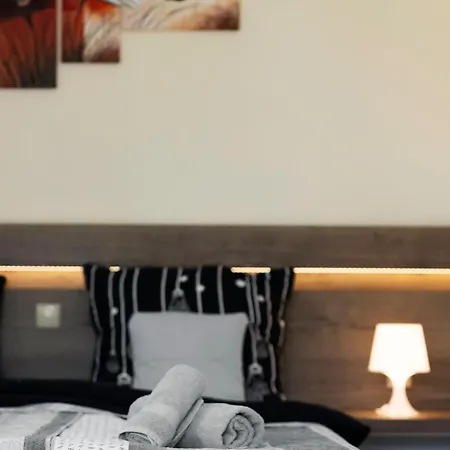 Bryza בית אירוח *