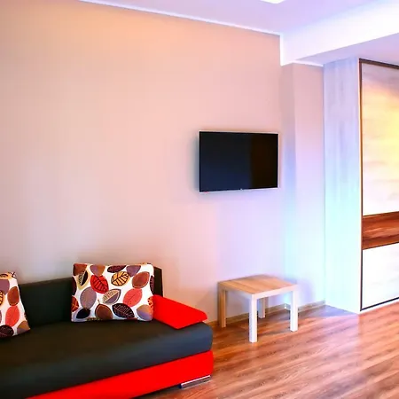 Bryza 홈스테이 메헬린키